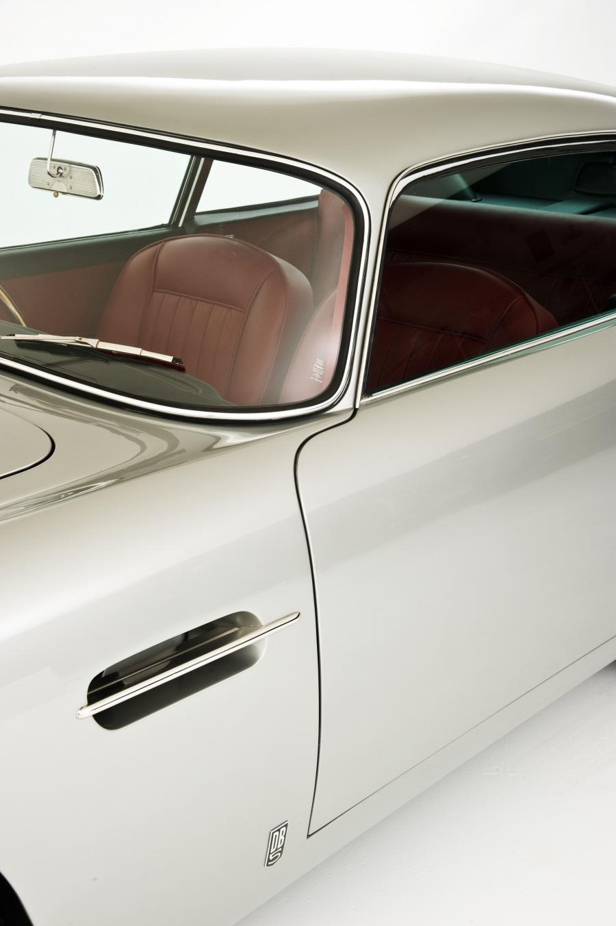 Детали экстерьера Aston Martin DB5 (2207/R) 1965 года  (фото 4 из 19)